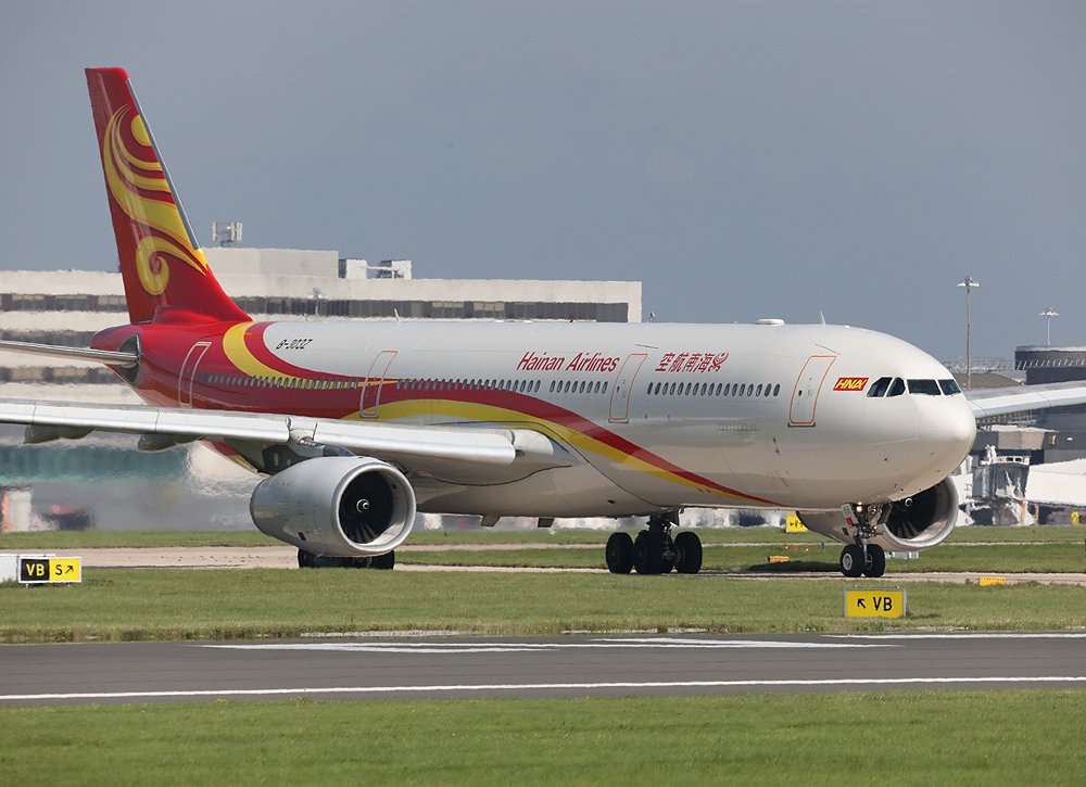 Hainan Airlines crossing taxiways for take off on 23L at Manchester 02/09/23.
#avgeek #aviation #avgeeks 
#aviationphotography 
#aviationgeeks