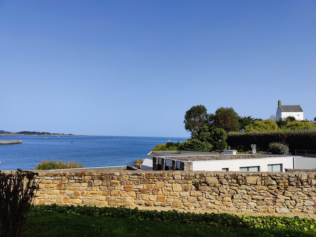 RowdGuru tweet media