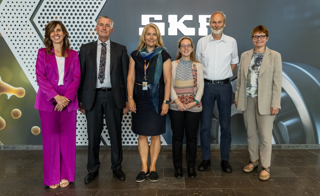 Patricia Pedraz, researcher at the Advanced Fluorescence Nanoscopy Group, has been awarded the 'Jacob Wallenberg Foundation Award in Materials Science' 
Awarded by the Jacob Wallenberg Found. <a href="/SKFgroup/">SKF</a> through the <a href="/IVA1919/">Kungl. Ingenjörsvetenskapsakademien, IVA</a>.
Congratulations!

🔗nanociencia.imdea.org/home-en/news/i…