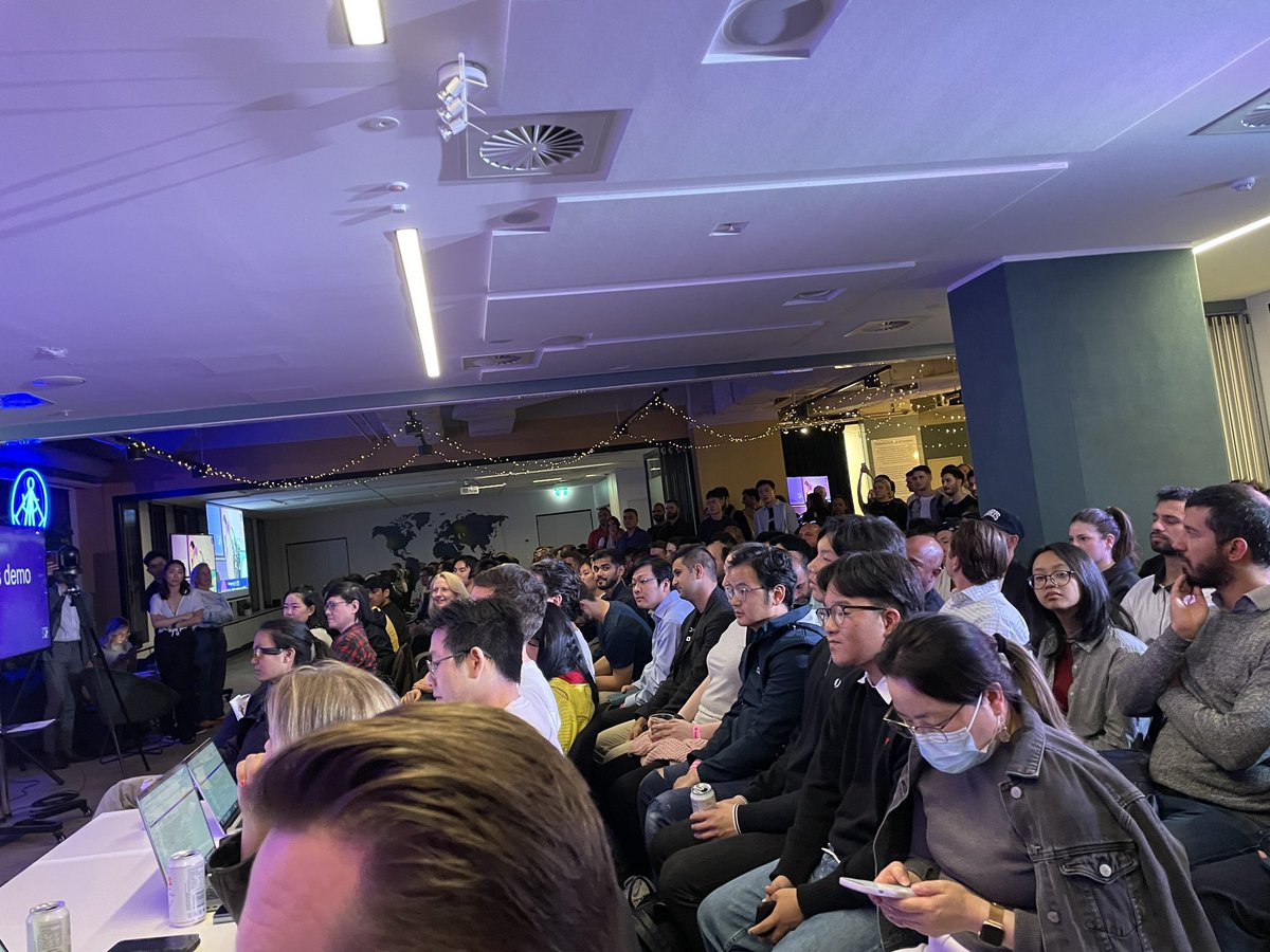 26 ai startups pitching to a packed house