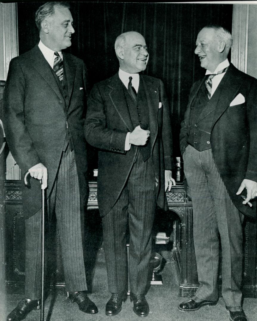 On January 1, 1929, Franklin D. Roosevelt was sworn in as NY's 44th Governor. Join us September 10 at 2:00pm for a book talk with author Michael J. Burgess as he discusses his latest book, Franklin and Eleanor Roosevelt in Albany: Governing New York. Free with museum admission.