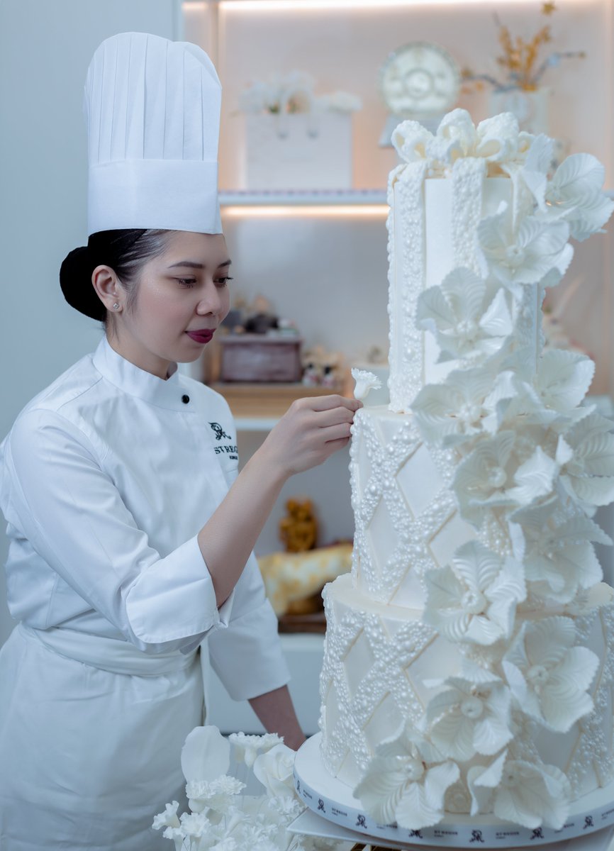 StRegisKuwait tweet media