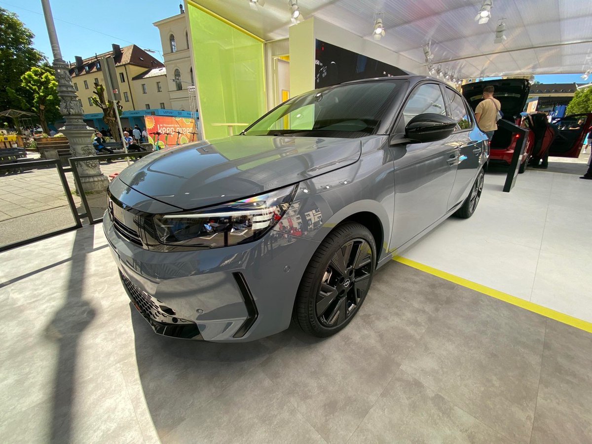 motorionline's tweet photo. #Opel Corsa Electric 2024: debutto al Salone di Monaco #IAA23 

https://t.co/T7tjC2rrq4 https://t.co/KQ4kpbSnYG