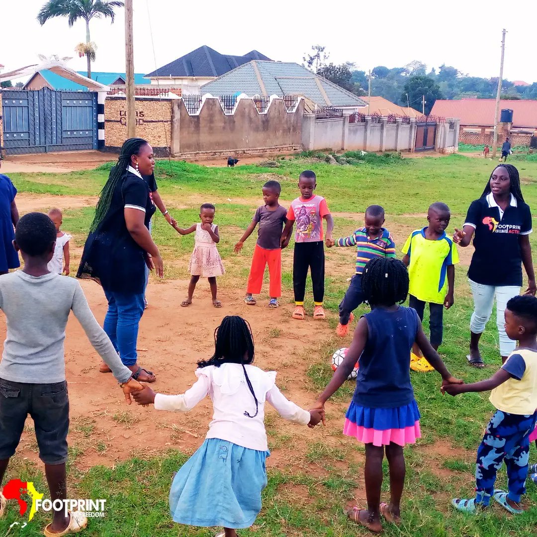 FootprintFreedo's tweet photo. On September 1, the Namyoya community's vacationers in Mukono town embarked on a journey towards freedom.
Let's put an end to trafficking by debunking its myths! #FootprintToFreedom #EndHumanTrafficking" https://t.co/RT0p1sbyTM