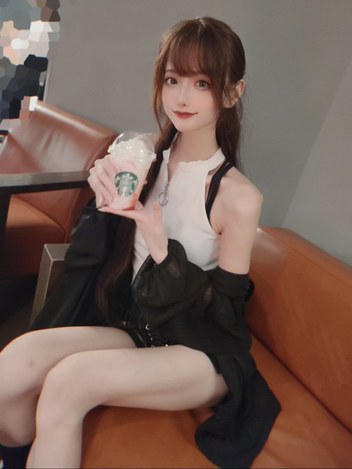 コスプレイヤーしろさきのTwitter画像2