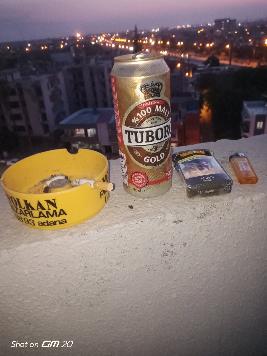 Zarraf olmaya gerek yok menfaat herkesin ayarını ortaya çıkarıyor...