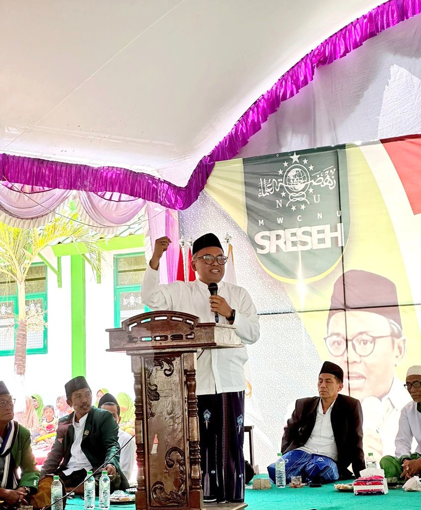 Berkeliling lagi menemui para Nahdliyin di beberapa kota di Jawa Timur. Melakukan diskusi kebangsaan mulai dari PCNU, MWCNU hingga tingkat Ranting.
Mengingatkan para Nahdliyin utk teguh menjaga soliditas Nahdlatul Ulama serta tetap gigih melawan politisasi agama menjelang 2024.