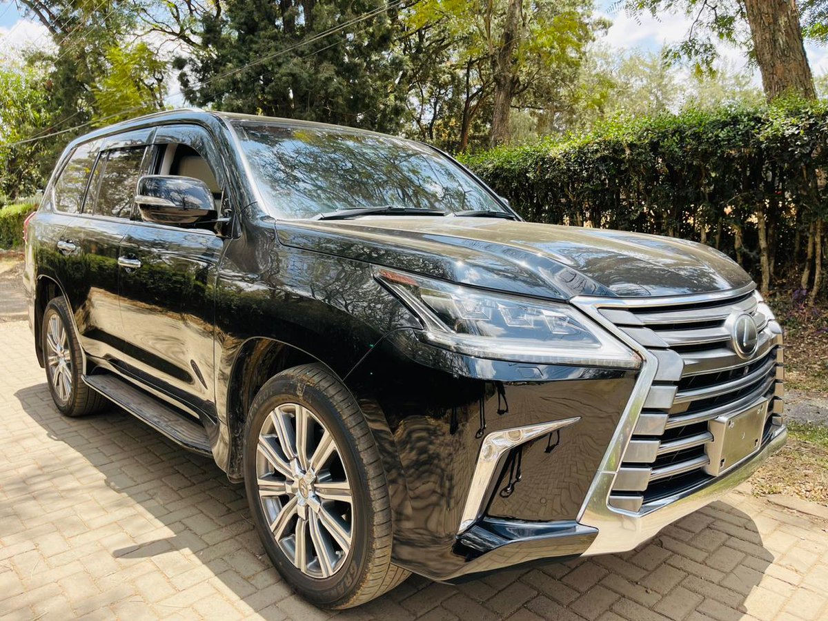 BigJs_Motors's tweet photo. 📷📷BUY N DRIVE📷📷
Lexus 570|2017|5500cc
White interior|Full spec
89000 kms|18,000,000/=
0755221221/0796944559
#BigJsMotors #CarsForSaleKE #BuySellCarsKenya #Threads #KenyaCarSales #SpaceYaMagari #heatwave #lx570 #Nissan https://t.co/pBlqRp21qe