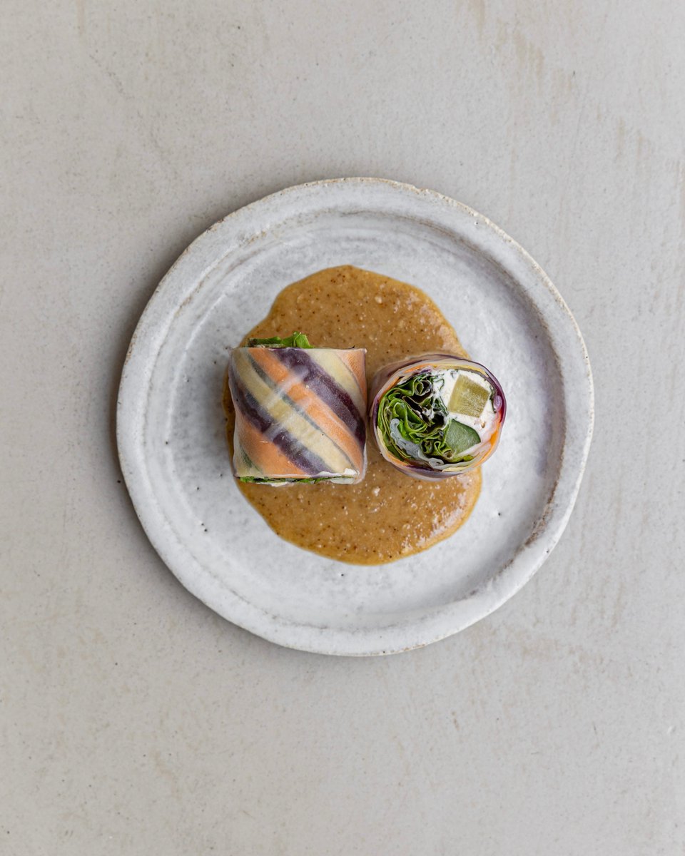 ParisBouge's tweet photo. Les bons bentos d'Iné. Lire la suite : https://t.co/3LJEiNgikd #restaurant #restaurantparis #parisrestaurant #restoparis #bonneadresseparis #restaurantphotography #traiteurjaponais #bentoboxlunch #bentolunch #bentobox #traiteur #restaurantjaponaisparis #japanesefood #paris10 https://t.co/udI703SJOl