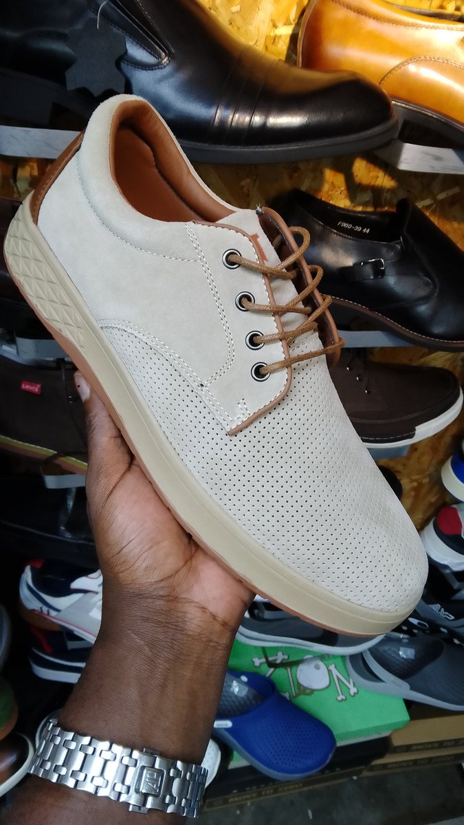 Jucyjoe4's tweet photo. Size 43.
0113034019
Bei @ ksh 3300 https://t.co/5Q0hJmcIuS