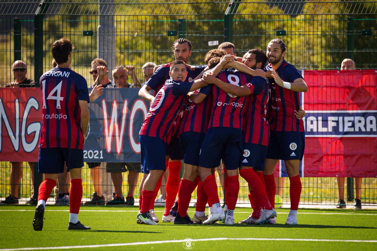 Campobasso1919's tweet photo. 🔴🔵Pics from the last match!
#VASCAM 0-3 https://t.co/CsWMyvBwLx