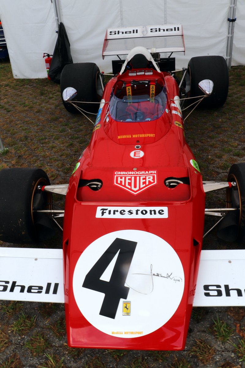 gpphotographs's tweet photo. Ferraris at Monza - old and new. https://t.co/JCNTh99ozu
