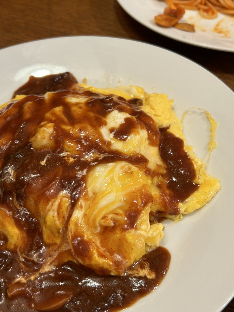yujinbab's tweet photo. 주연이(여행) 다녀왔어요..
제일 기억에 남는 주연이는요..
궁극의 후와후와 주연이(오므라이스)..
주연이(메뉴) 이름이 정말 궁극의 후와후와 주연이였어요.. https://t.co/16mudSH1fq