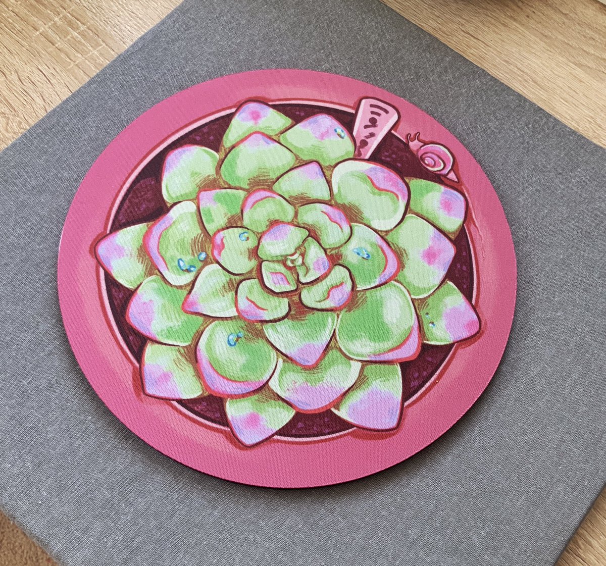 Mouse pad attempt 2! 🪴