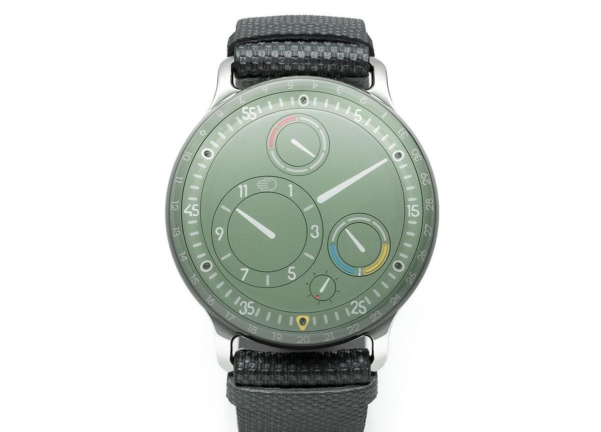 time_watches's tweet image. #Ressence introduced the #Type3 EE #Eucalyptus, the third version of its oil-filled mechanical Type 3 model featuring a patented display without "real" hands. Full details at timeandwatches.com/2023/09/ressen… #industrialdesign #mechanicalwatches