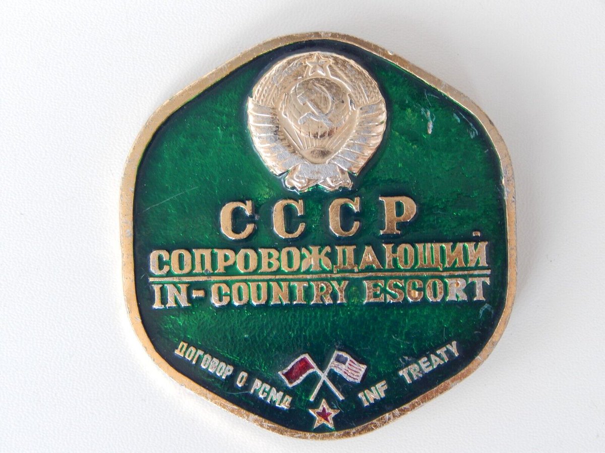 'IN COUNTRY ESCORT / USSR-USA INF Treaty' service badge of the individuals specified by the inspected party to accompany and assist inspectors and aircrew members throughout the in-country period, 1988.
Available here: ebay.us/elGOTH