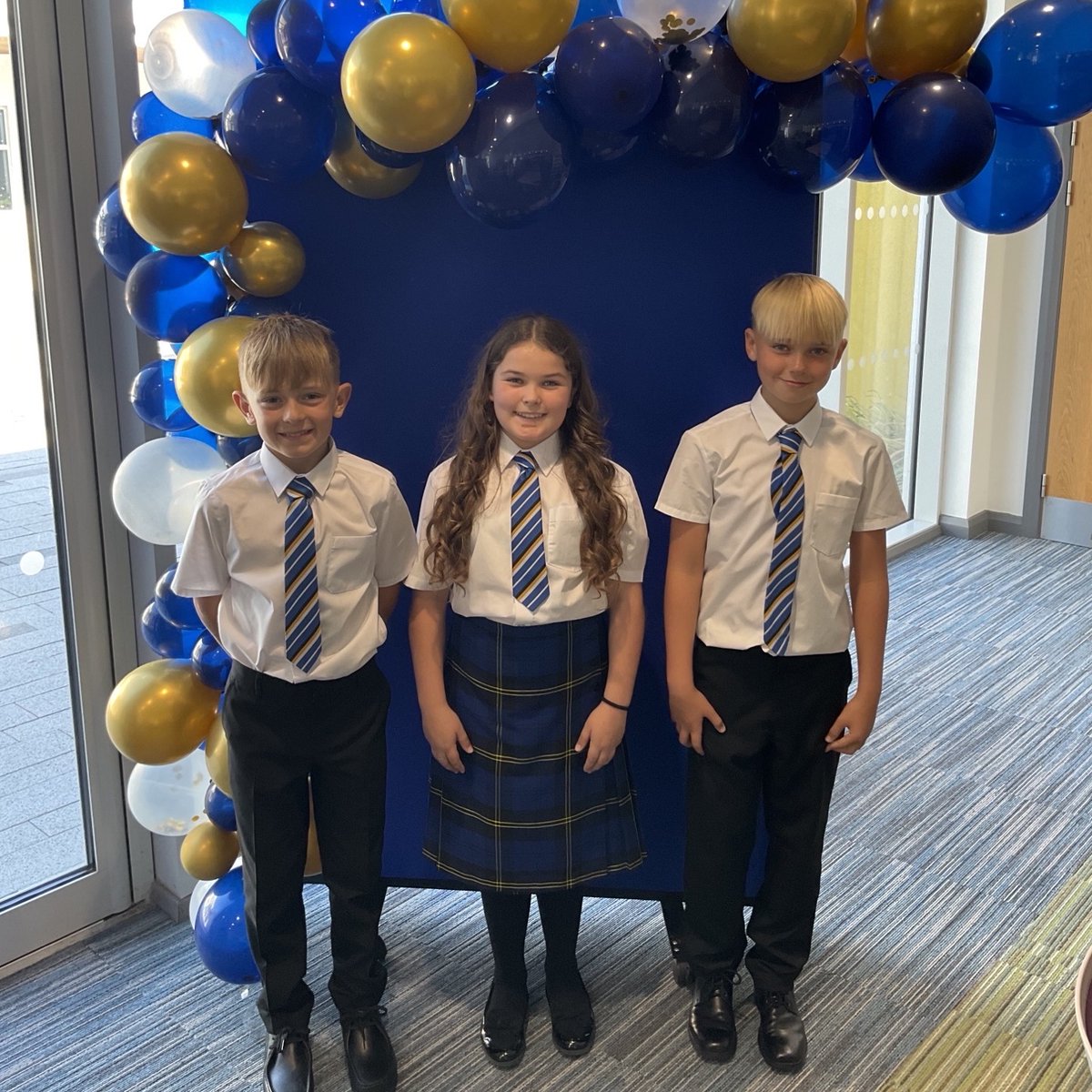 LeylandStMarys's tweet image. A very warm welcome to George, Grace, Kaci, Rueben and Taylor, along with all our other Year 7 pupils who joined St Mary’s today. 

We hope all our students have had a wonderful first day and settle in well this week. 

#firstdayofhighschool #lsmchs #lsmchscommunity