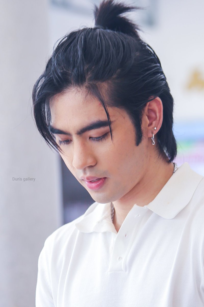 dungallery's tweet photo. [03.09.23] #DunPix
อาจจะมุมเดิมๆ แต่ความหล่อไม่ซ้ำเดิมเลย😳

@.สมาคมสงเคราะห์
เด็กกำพร้าแห่งประเทศไทย
#dunromch @dunromch
#ดุลร่มยี่สิบห้าวาสนาใครหนอ https://t.co/wkMF0Qmwuw