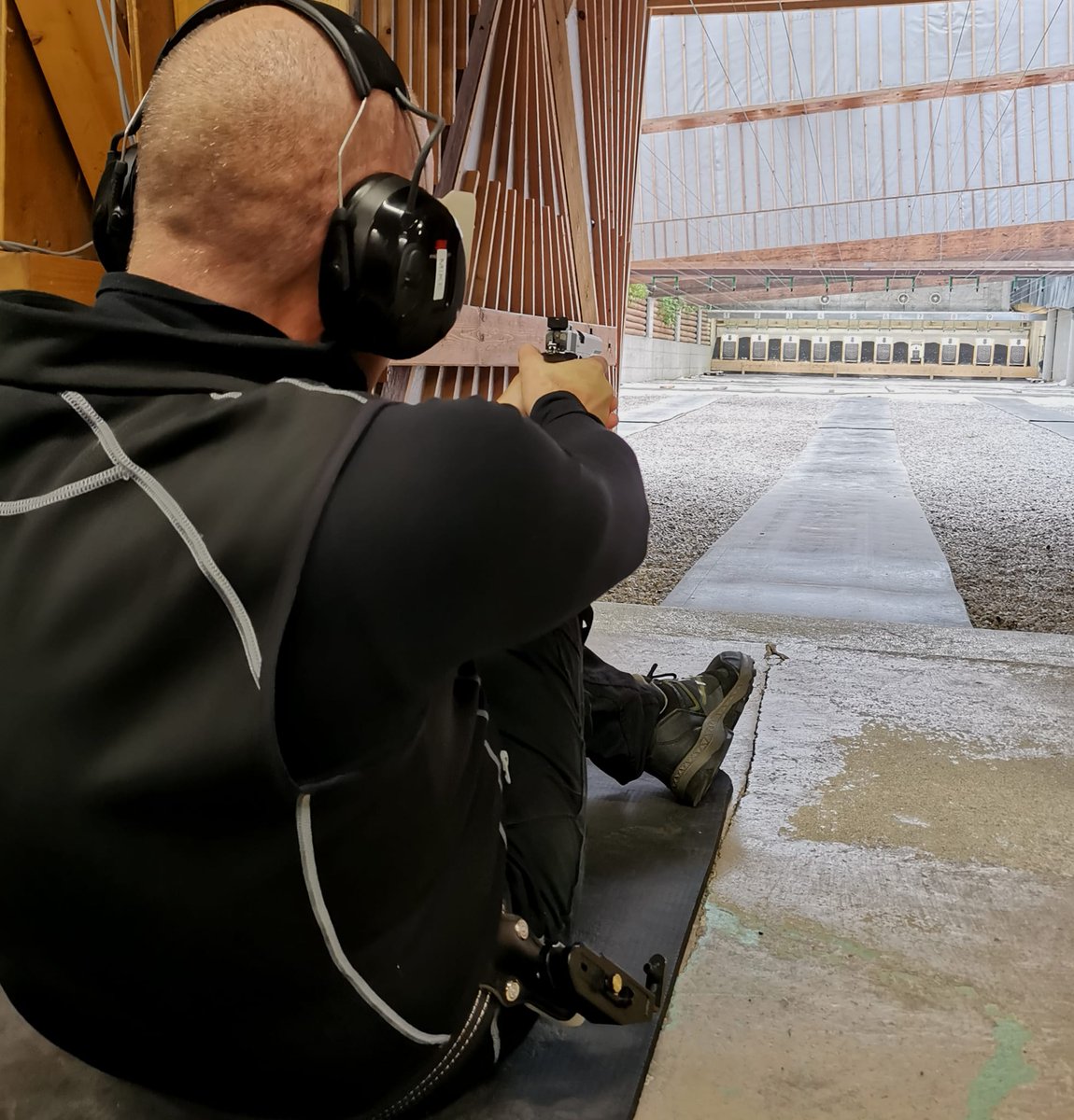 mike lun tweet media