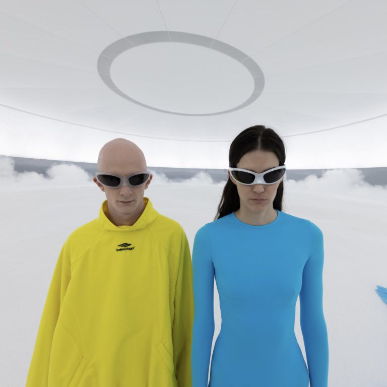 patbeyond's tweet image. #Balenciaga #fall22 #readytowear