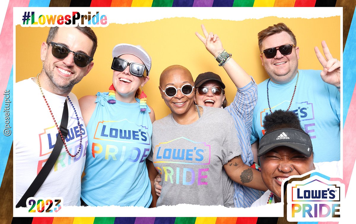 Lowe's Careers tweet media