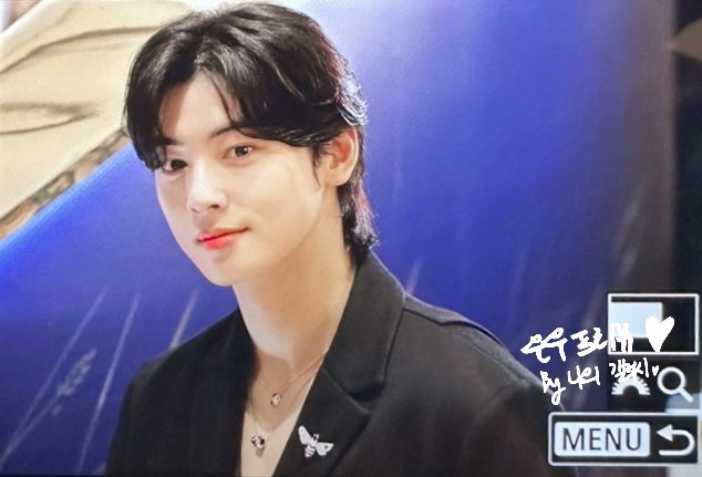 MyGalaxy0330's tweet photo. 230905
귀요미 오늘도 고생했어요🖤🖤🖤
#차은우 #아스트로 #CHAEUNWOO #ASTRO #ウヌ #アストロ @offclASTRO https://t.co/QmKMrhJcf7