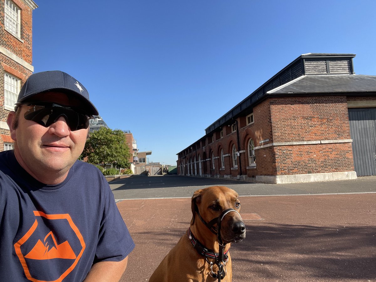 ECClothing2020's tweet photo. Hi Folks

A new month and a new T-shirt is now available - The Wayfarer 

Stand out on your adventures with this @GillAJones designed T-shirt 👍 orange &amp; navy blue is a classic combination 😎

https://t.co/lQyDONSBFO https://t.co/X9AdgGZaWk
