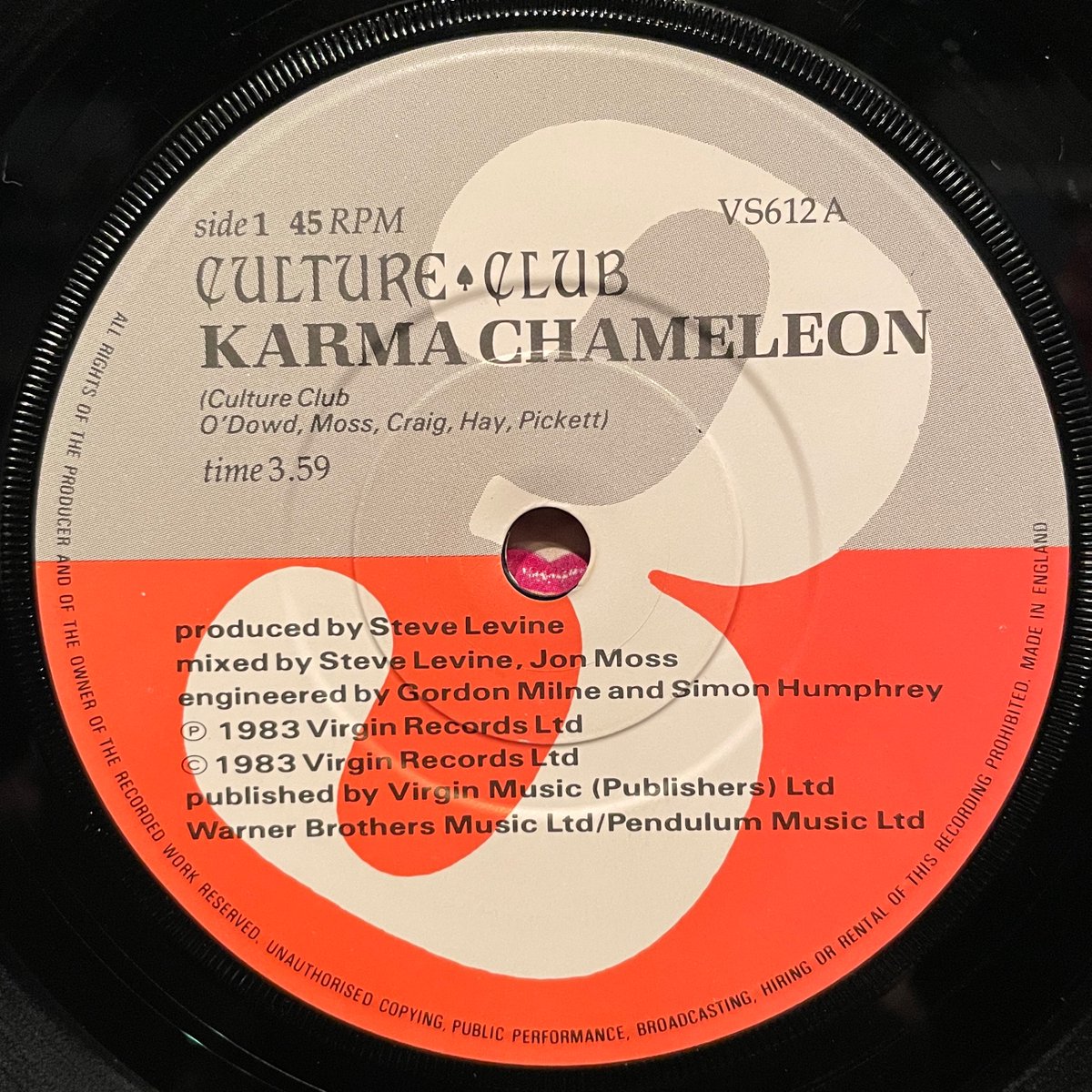 MILEHIGHCLUB202's tweet photo. ほな7いこか
CULTURE CLUB / Karma Chameleon [05Sep1983 Virgin --- VS 612]
#OnThisDay #CultureClub #karmaChameleon #ColourByNumbers #SteveLevine #PhilPicket #sailor #vinylbar #musicbar #レコードバー #mhc05092023
https://t.co/HTSme03wpF https://t.co/0molABEapG