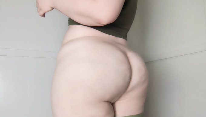I tried to make a gulpy fart vid but it turned into just relief farts because I prepped too hard and