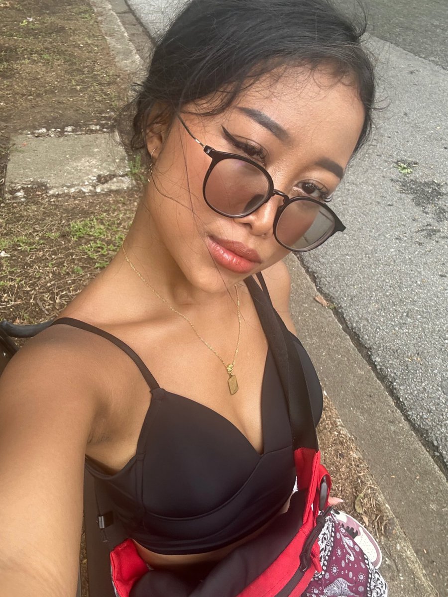 princessphw's tweet photo. Just a daily reminder that i am so fucking hot 

Findom rtsub paypigs humanATM https://t.co/KRTotWohKM