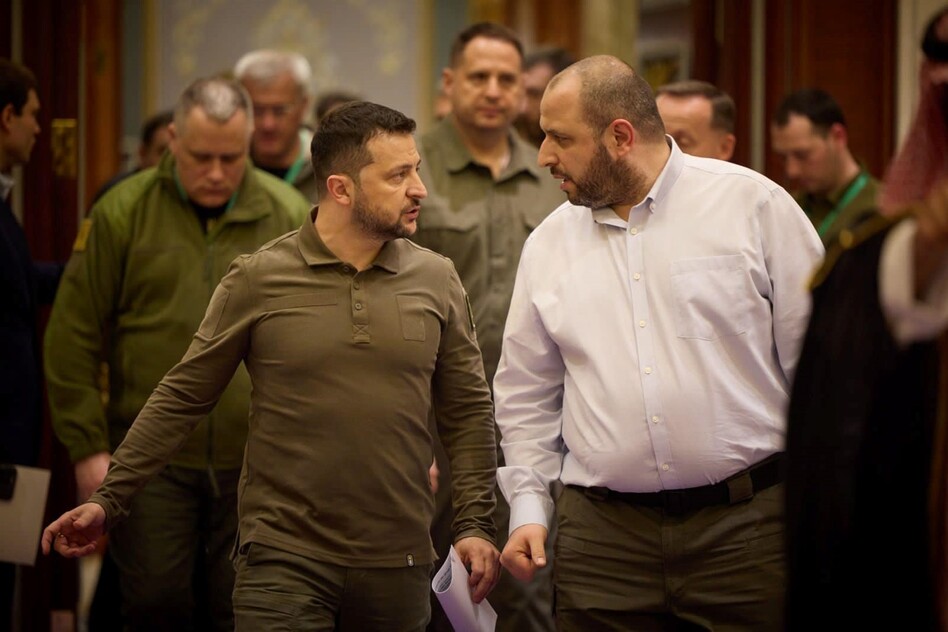 just how deeply Nazi Ukraine has to be so it ends up with a Jewish president and a Muslim defense minister leading the fight against russia? outrageous 🫠