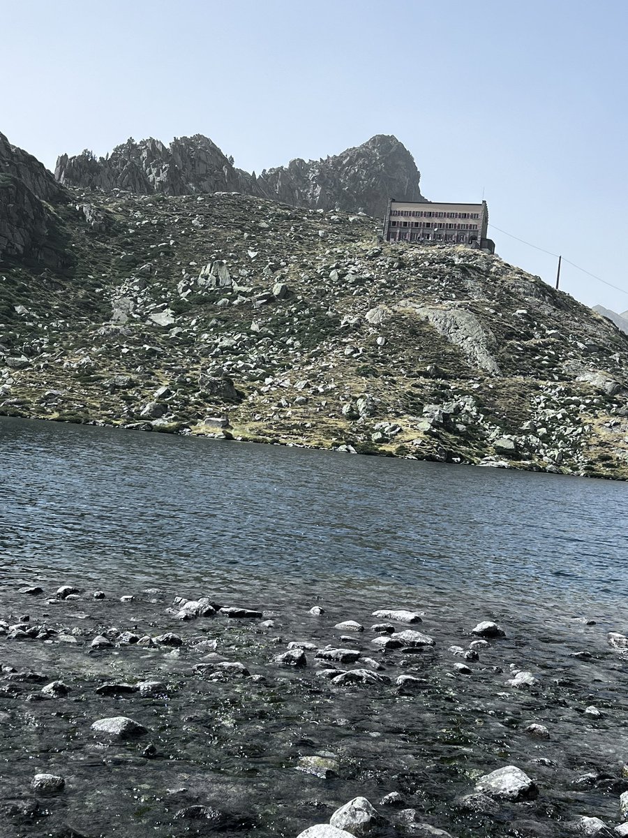 Festival de lacs sur le Tour du #neouvielle  d’oredon à la glère par la Hourquette de Mounicot #pyrenees #aurelouron #rando