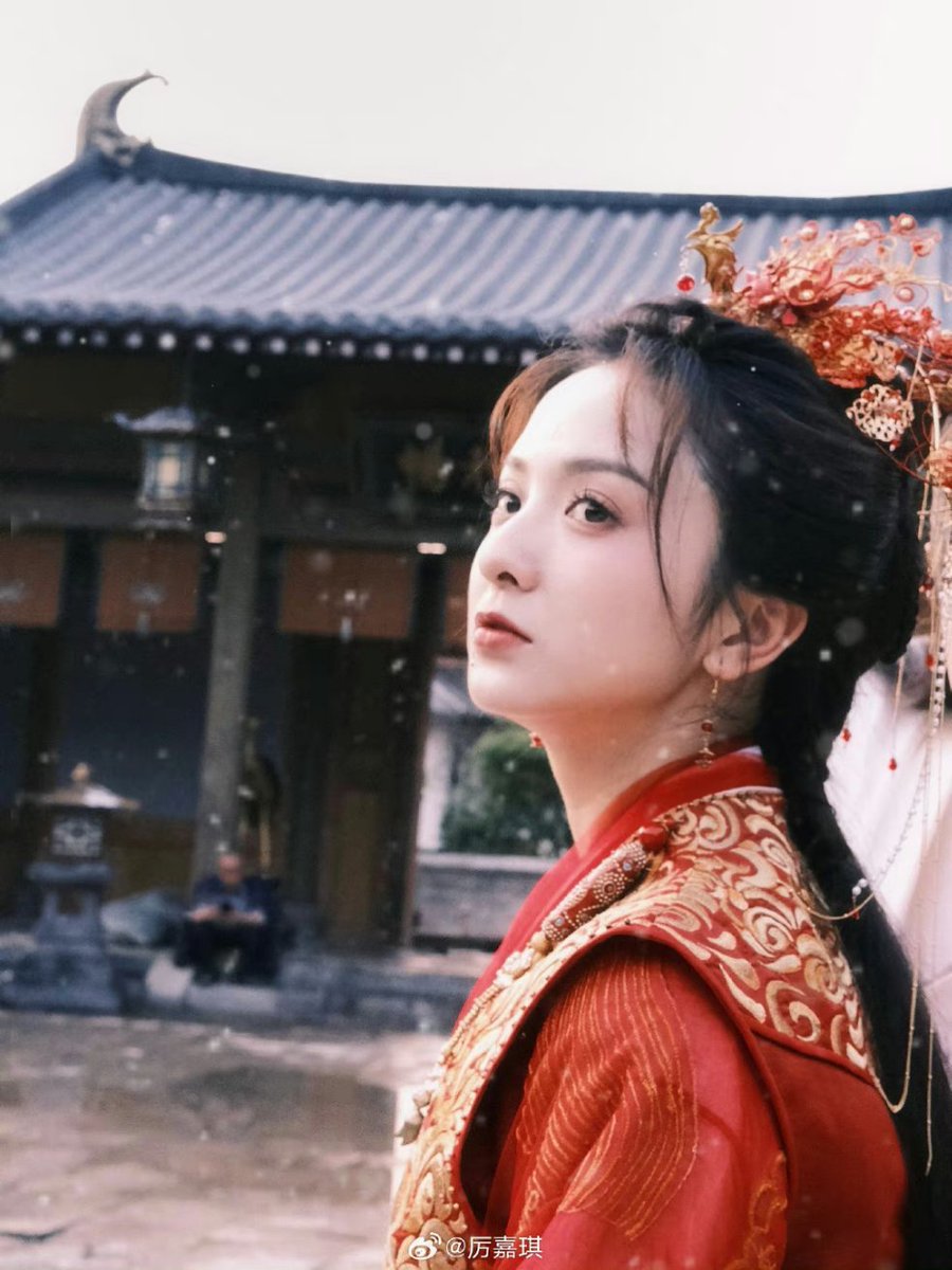 xichaguan's tweet photo. #风月如雪 #TheSnowMoon announced September 7 premiere on Youku! 🎉🥳
#NickyLi's female lead drama since #Nichang in 2021💞 https://t.co/E7pcV2nJpL