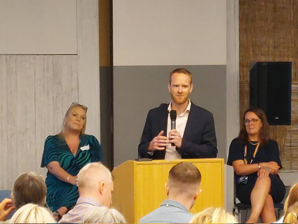 And last but not least, our very own Programme Director Rich Brady!

He is highlighting the unqiue set of challenges we face in the city, and we can come together to address these health inequalities.

#TogetherWeAreNotts