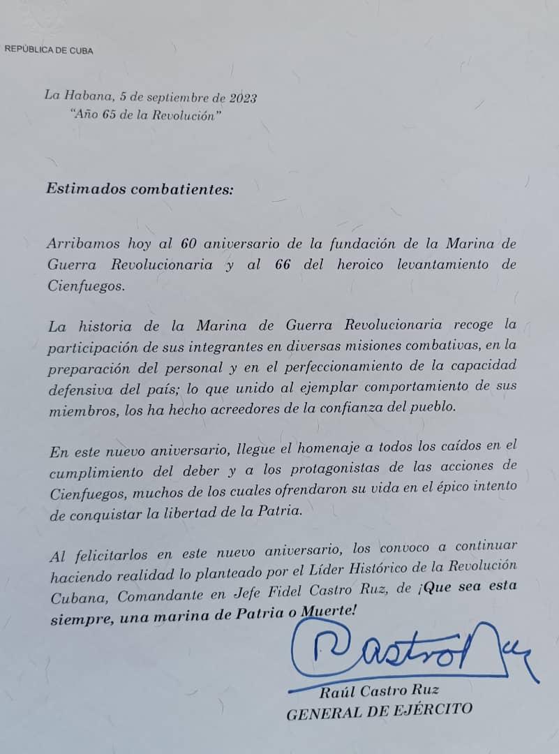 Felicita el General de Ejército a la Marina de Guerra Revolucionaria

"Los convoco a continuar haciendo realidad lo planteado por el Líder Histórico de la Revolución Cubana, Comandante en Jefe Fidel Castro Ruz, de ¡Que sea esta siempre, una marina de Patria o Muerte!"

Raúl