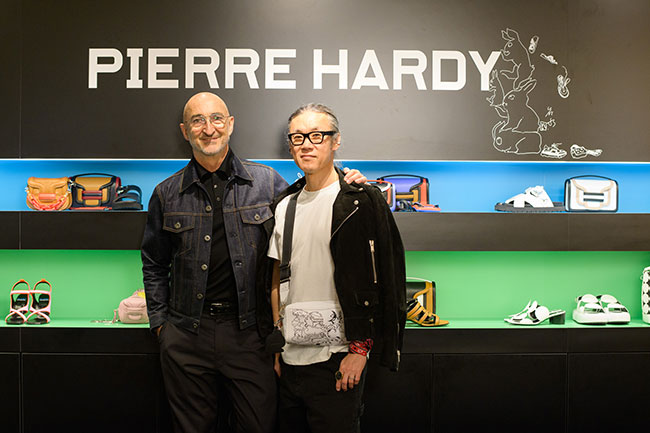 NumeroTOKYO's tweet photo. ピエール・アルディ×河原シンスケ 対談「パリと東京、美しく異なる美意識」 #PIERREHARDY #河原シンスケ
https://t.co/KpGEbTY5om https://t.co/xqnooCXNJE