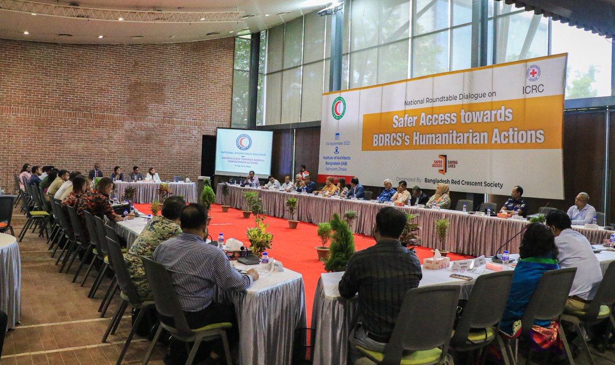 ICRC_bd's tweet photo. Together with the @BDRCS1, we have organized a roundtable dialogue on safer access in Dhaka with the concerned stakeholders.  This roundtable dialogue helps identify barriers and increase the safe accessibility of BDRCS staff and volunteers in humanitarian activities. https://t.co/ICqw9AD3nX