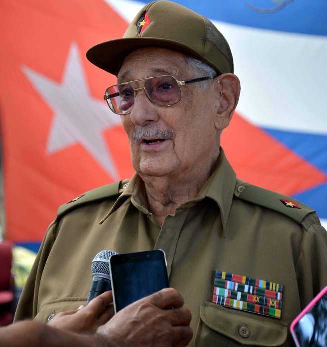 🇨🇺 Humilde, optimista e incansable desde sus comienzos revolucionarios al lado de Fidel Castro.