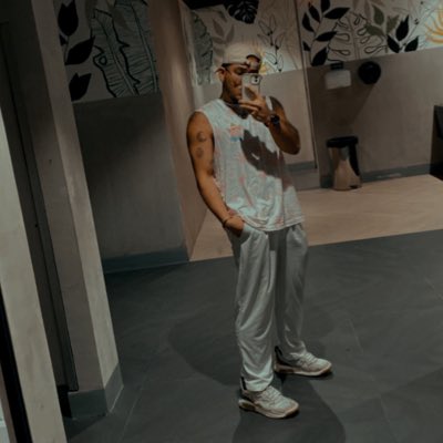 bulleut's tweet photo. #NewProfilePic https://t.co/IOelRD4rAo