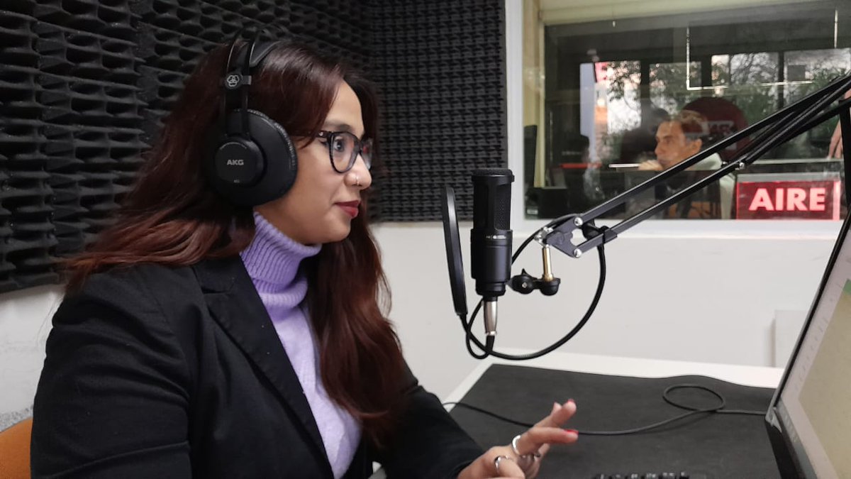rionegroradio's tweet photo. 🎙¡Sumate a #VosAlAire!
🙌Prepare unos mates, o el café o lo que más te guste y sintonizá #RNRadio. @DiegoPenizzotto y @Daniprr te acompañan desde las 8 con buena conversación, consignas, información y la mejor música.
📻 https://t.co/vglHc9Amow https://t.co/VkdL5N87xG