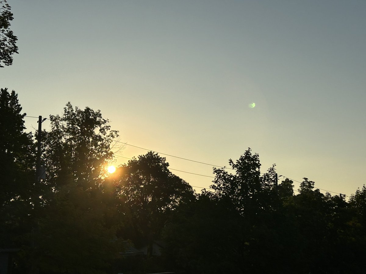 Good morning Knights! Can’t wait to see you today! Wishing our Grade 9 students an awesome day at high school!! 
#FirstDayOfSchool