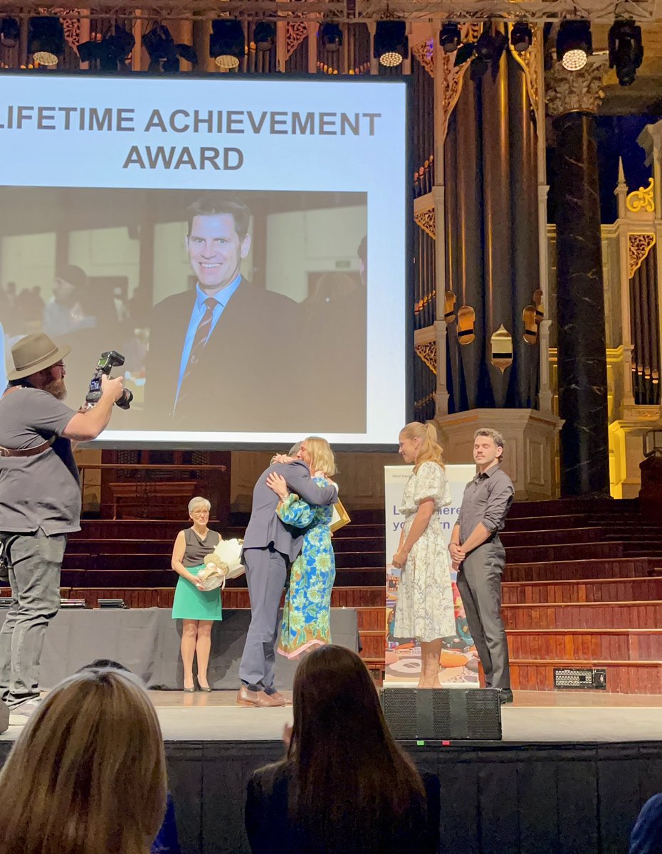 Honoured to recognise Murray Kitteringham with a Lifetime Achievement Award at the @PEFOZ NSW Minister’s & Secretary’s awards for excellence. Murray was committed to public education, served our students with care, & supported his colleagues so well – a leader amongst leaders.