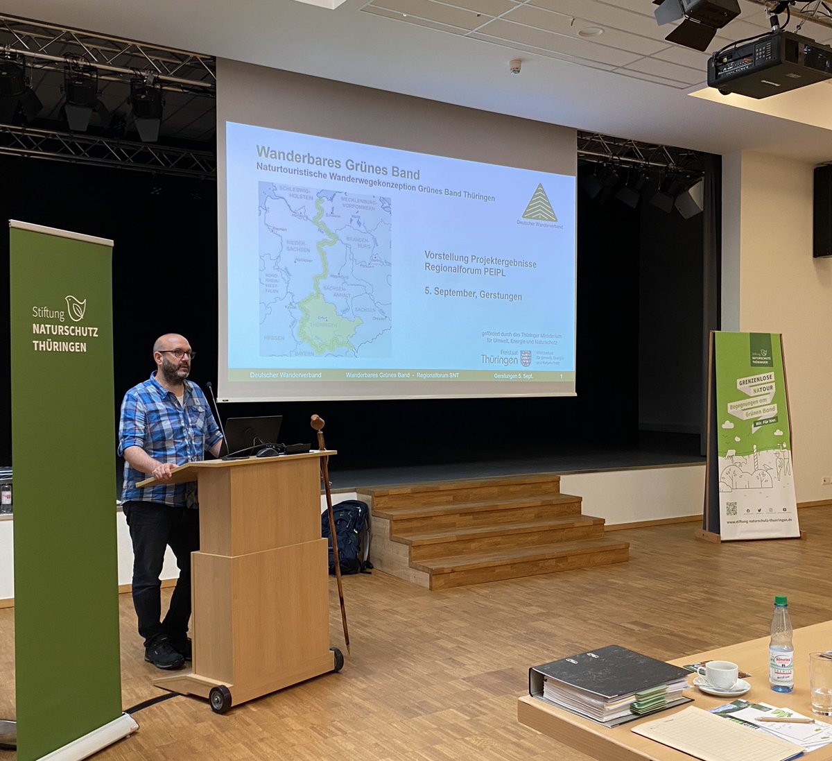 Heute Regionalforum für den Teilraum Unstrut-Hainich, Wartburgkreis mit Infos zum PEIPL und geplanten Maßnahmen in der Region, inkl. Vortrag von E. Neumeyer vom Deutschen <a href="/Wanderverband/">Wanderverband</a> zum Wanderwegekonzept Grünes Band Thüringen. 🥾ℹ️ Zum PEIPL-Infoblatt: stiftung-naturschutz-thueringen.de/fileadmin/Medi…