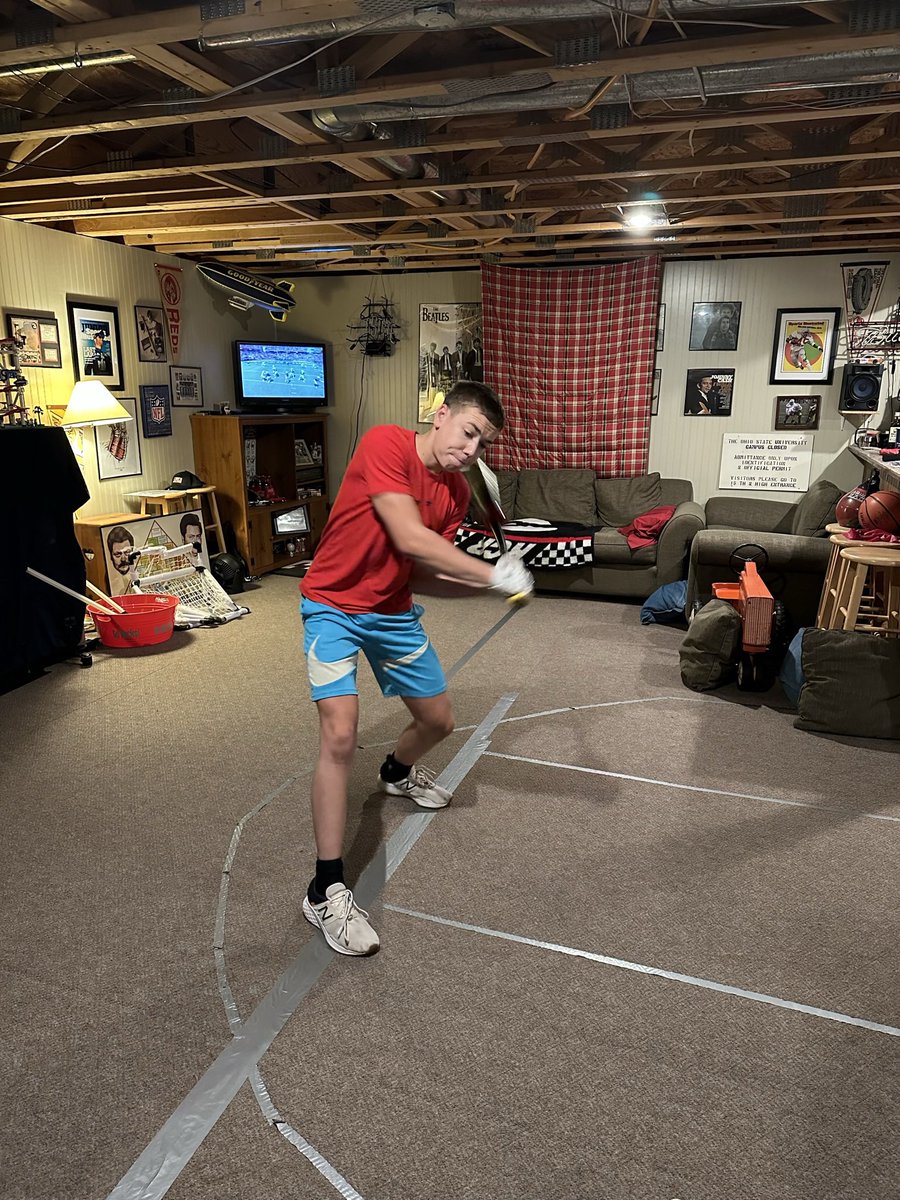 AdenJennifer's tweet photo. Getting in extra reps last week at Mannino’s and home. ALL GAS No Brakes! @MarysvilleB https://t.co/ZsZLThKnW1