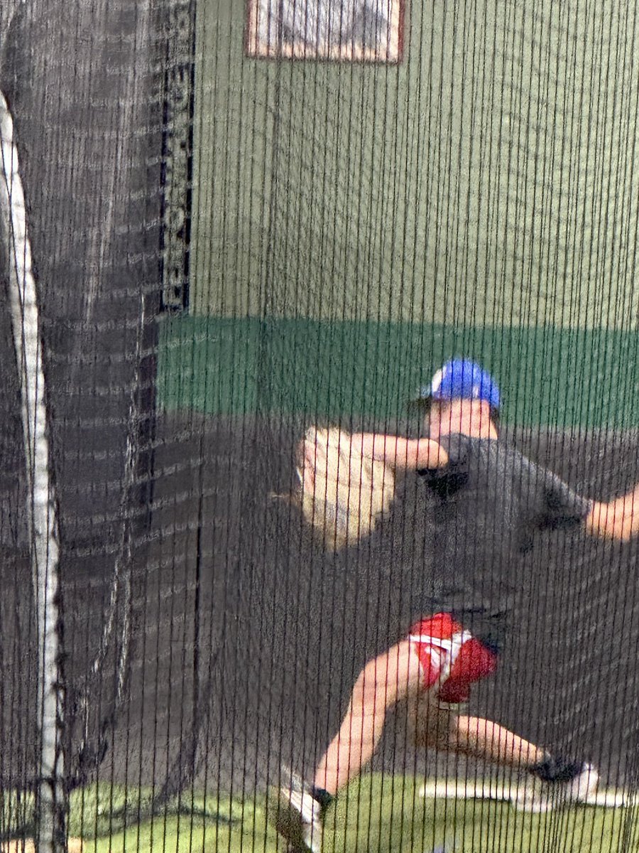 AdenJennifer's tweet photo. Getting in extra reps last week at Mannino’s and home. ALL GAS No Brakes! @MarysvilleB https://t.co/ZsZLThKnW1