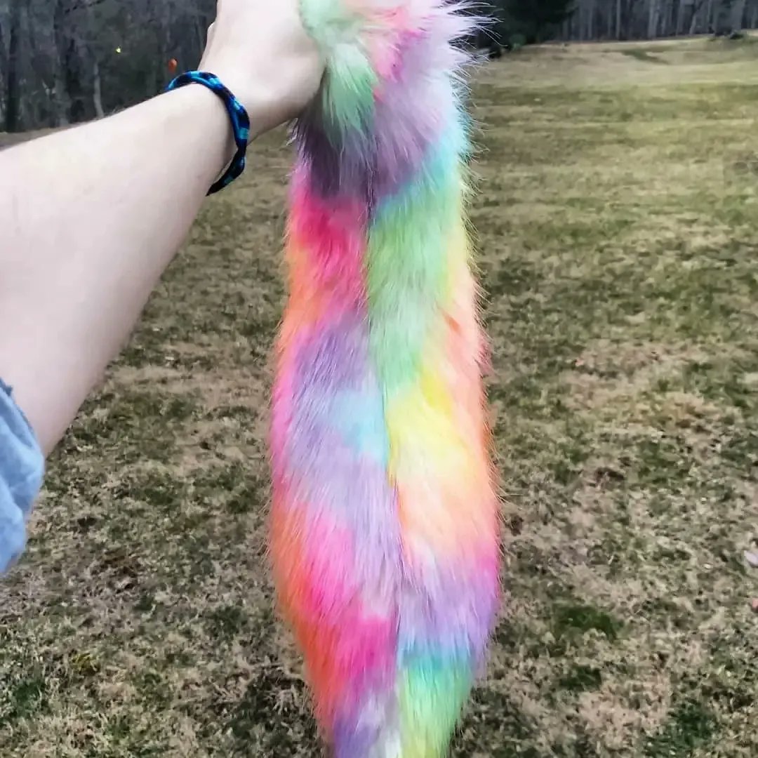 AquaFrostWolf's tweet photo. 🌈FOR SALE!🌈
Asking $35 plus shipping. 💙
#Fursuitforsale #fursuitfortrade #fursuitparts #fursuittail #rainbowtail #fursuit #furry #fursona #forsale #yardsale #sale #furrysale #fursuitparts #fursale #fursona https://t.co/FAhTWI2pnm