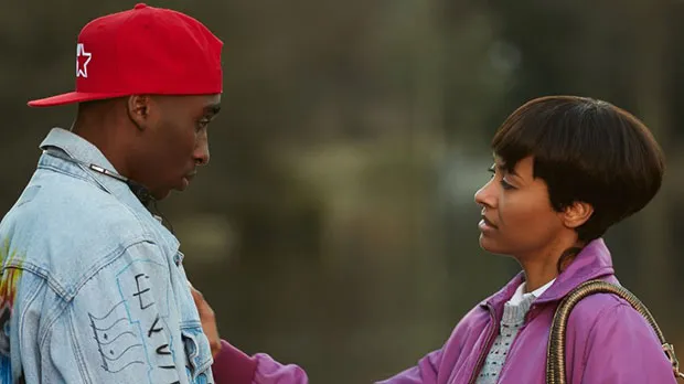 AgentsFandom's tweet image. Happy birthday, Kat Graham! The actress/singer turns  34 years old today.

She played:

- Bonnie Bennett in 'The Vampire Diaries'
- Jada Pinkett in 'All Eyez on Me'
- April O'Neil in 'Rise of the Teenage Mutant Ninja Turtles'
- Jackie in 'The Parent Trap' (1998)