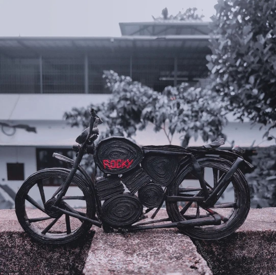 Rocky bhai's bike 🏍️ #papercraft 

@TheNameIsYash @KGFTheFilm @hombalefilms #KGF #KGF2
#RockingStarYash #Yash #YashBOSS
#art #paperart #papercrafting
#papercut #paperartist #papercrafter