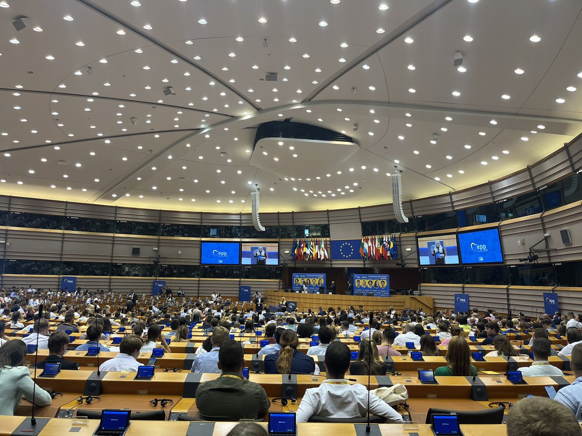 #epp4youth @Europarl_EN