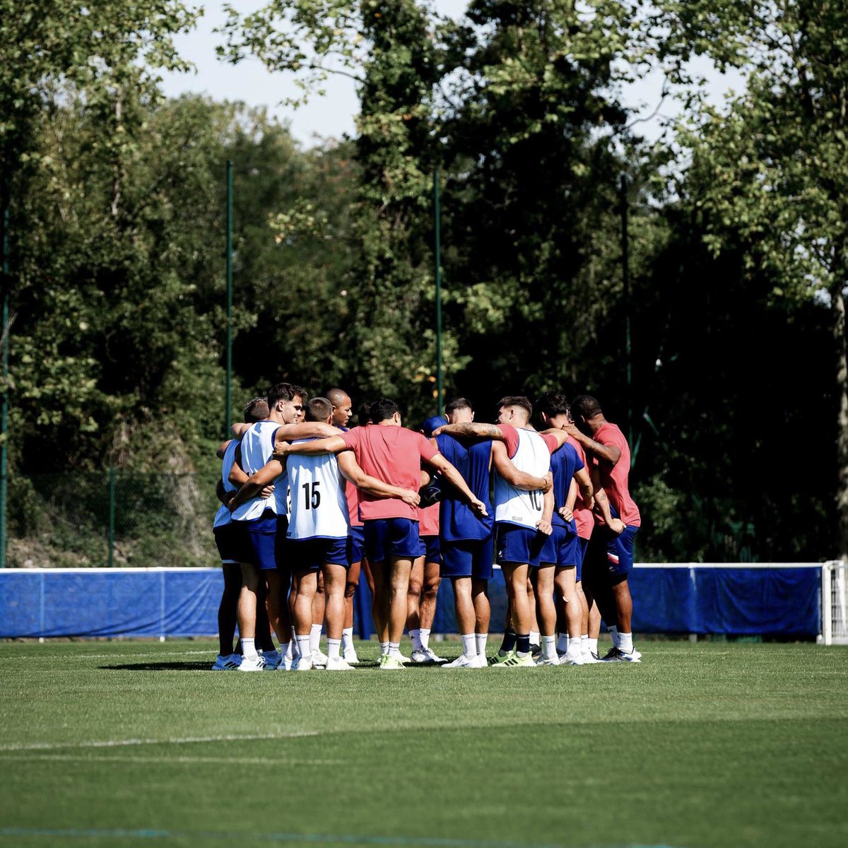 LabitLaurent's tweet photo. 🇫🇷 J-3 🇳🇿

3: Les tacticiens du #XVdeFrance 🇫🇷 

#UnisPourUnRêve https://t.co/qrzL5TvObS